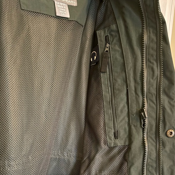 Outer Boundary Jacket (Windbreaker/Rain Resistant) - Picture 5 of 7